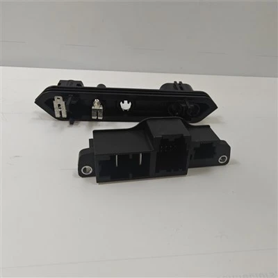 Broches de faisceau de câblage automobile